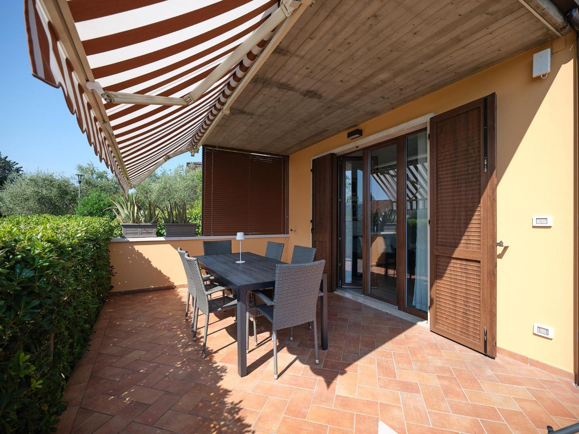 Vela Bianca Home Garda 加尔达 外观 照片
